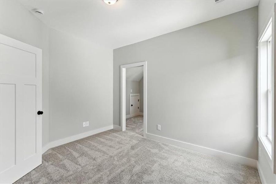 Spacious, unfurnished interior of a new home in , Cartersville (Image 36). Spacious, unfurnished interior of a new home in , Cartersville (Image 36).