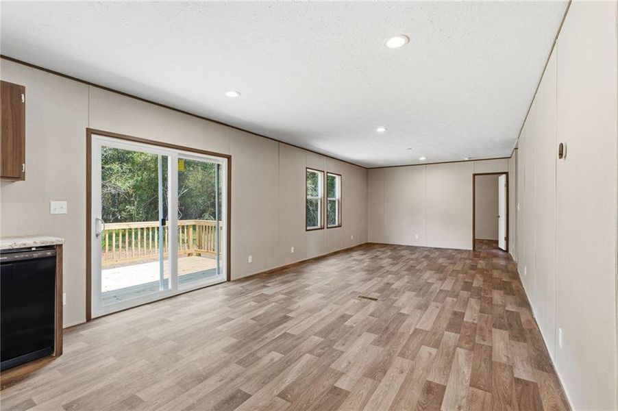Spacious, unfurnished interior of a new home in , Dahlonega (Image 32). Spacious, unfurnished interior of a new home in , Dahlonega (Image 32).
