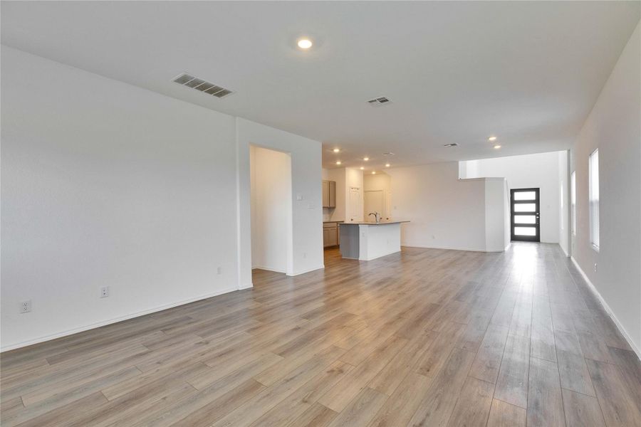 Spacious, unfurnished interior of a new home in , Hutto (Image 26). Spacious, unfurnished interior of a new home in , Hutto (Image 26).