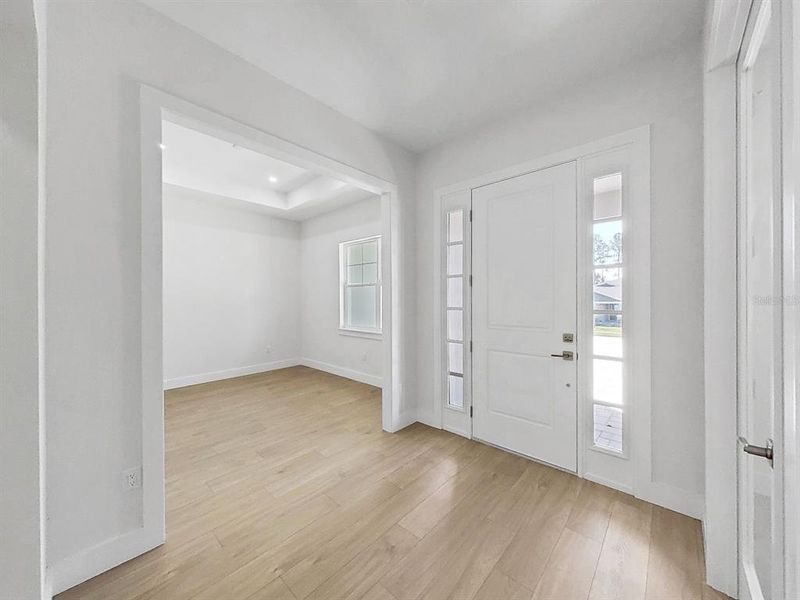 Spacious, unfurnished interior of a new home in Southern Hills Plantation, Brooksville (Image 22).