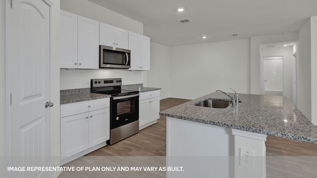 Furnished interior view inside a new home in Arroyo Ranch, Seguin (Image 9).