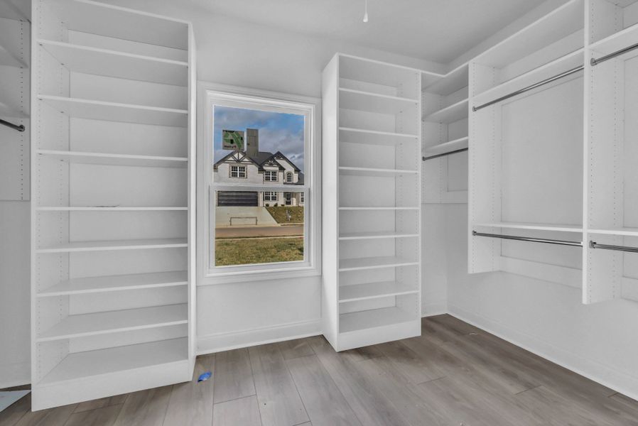 Spacious, unfurnished interior of a new home in Bellshire, Clarksville (Image 13). Spacious, unfurnished interior of a new home in Bellshire, Clarksville (Image 13).