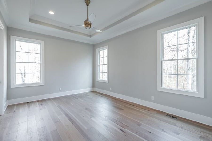 Representative unfurnished interior of a home built from the Carolina B by Riverstone Construction, LLC in Faith View, Ooltewah (Image 33). Representative unfurnished interior of a home built from the Carolina B by Riverstone Construction, LLC in Faith View, Ooltewah (Image 33).