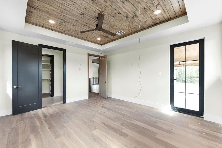 Fourth bedroom with access to the balcony Fourth bedroom with access to the balcony