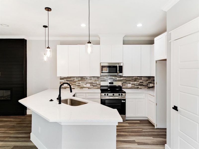 Furnished interior view inside a new home in , Fort Worth (Image 6). Furnished interior view inside a new home in , Fort Worth (Image 6).