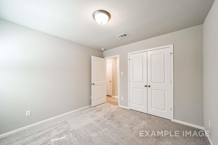 Spacious, unfurnished interior of a new home in River Ranch Meadows, Dayton (Image 20).