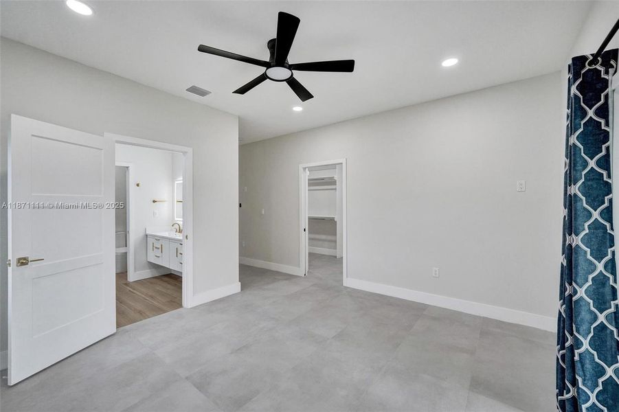 Spacious, unfurnished interior of a new home in , West Park (Image 49). Spacious, unfurnished interior of a new home in , West Park (Image 49).