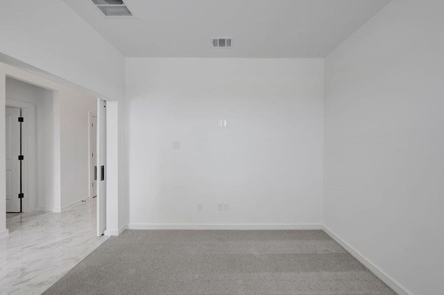 Spacious, unfurnished interior of a new home in Sundance Cove, Crosby (Image 37).
