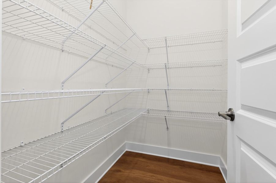 Spacious, unfurnished interior of a new home in Hancock Farms, Aiken (Image 18).