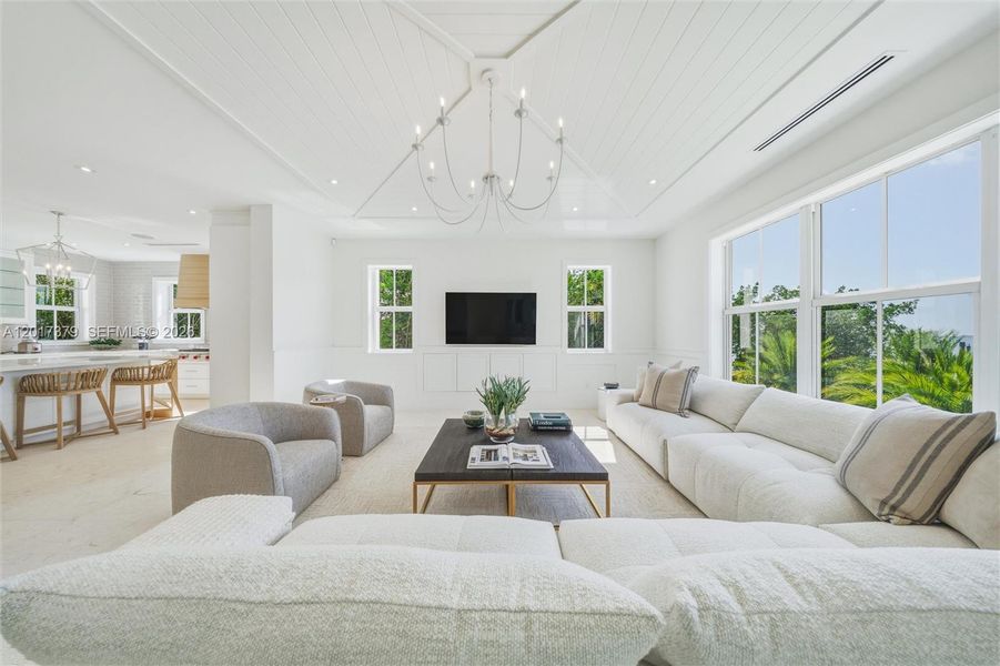 Furnished interior view inside a new home in , Islamorada, Village of Islands (Image 39).