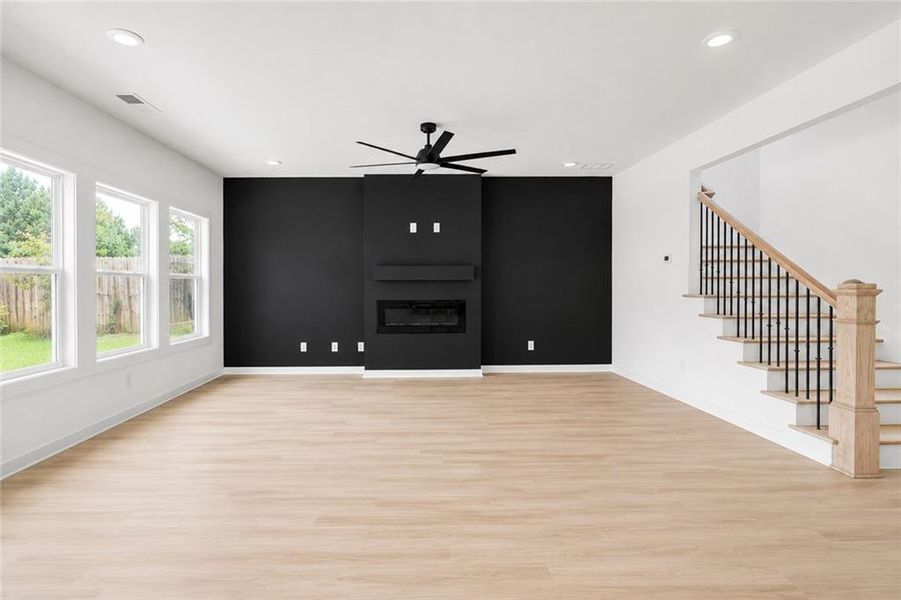 Spacious, unfurnished interior of a new home in , Atlanta (Image 14).