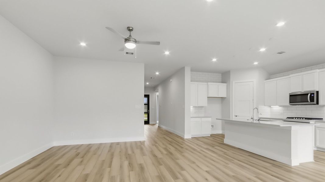Representative unfurnished interior of a home built from the Pearl by D.R. Horton in Mill Creek Estates, Magnolia (Image 13). Representative unfurnished interior of a home built from the Pearl by D.R. Horton in Mill Creek Estates, Magnolia (Image 13).