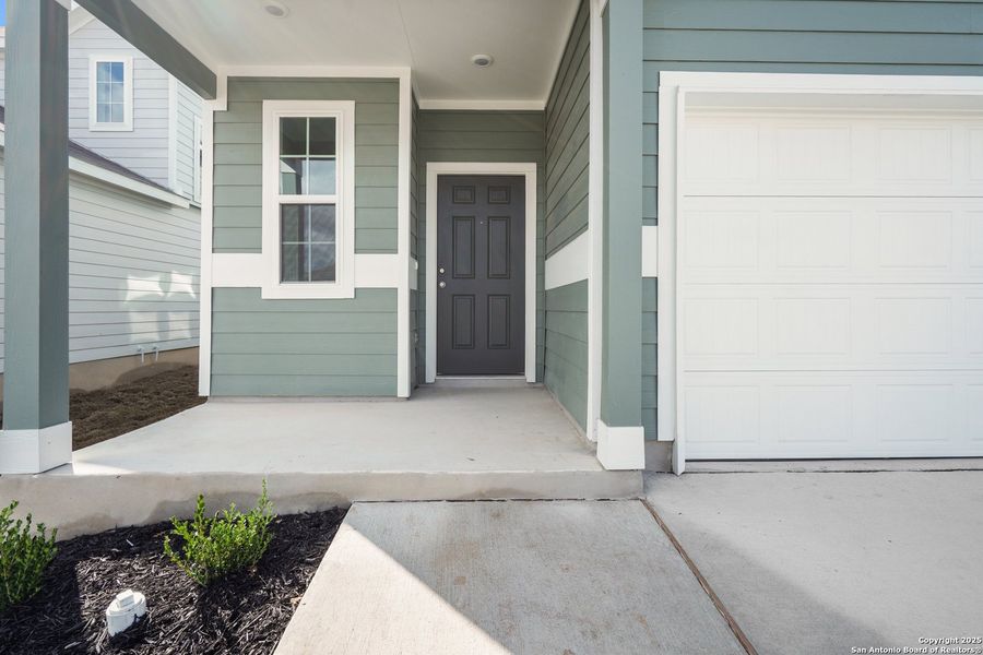 Exterior details and patio area of a home in Timber Creek, San Antonio (Image 3). Exterior details and patio area of a home in Timber Creek, San Antonio (Image 3).
