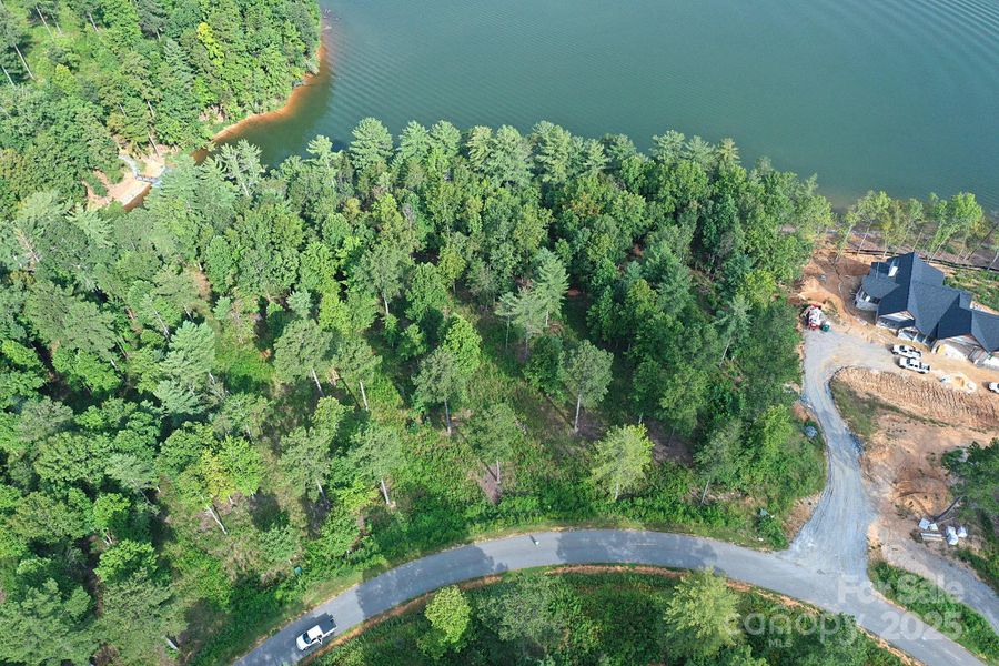 Image 26 of a home in .