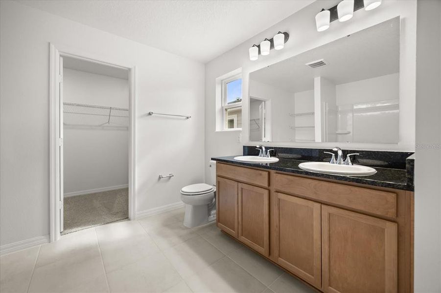 Furnished interior view inside a new home in Hickory Ranch, Auburndale (Image 7).