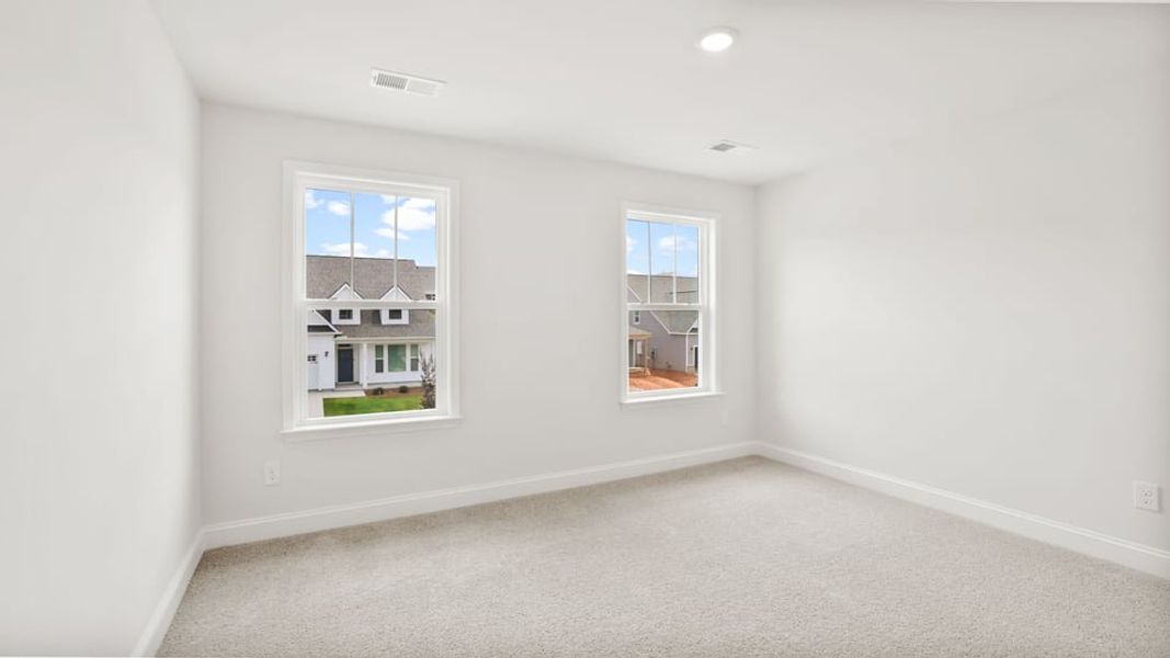 Spacious, unfurnished interior of a new home in Briargate, Fountain Inn (Image 26).