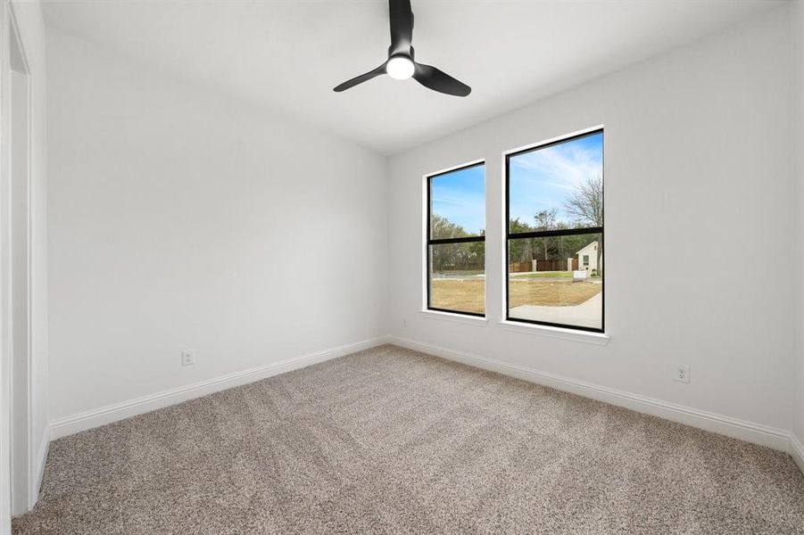 Spacious, unfurnished interior of a new home in , Glenn Heights (Image 16).