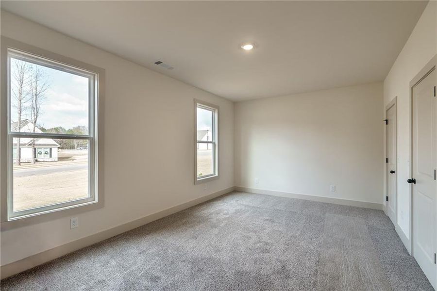 Spacious, unfurnished interior of a new home in , Good Hope (Image 25).