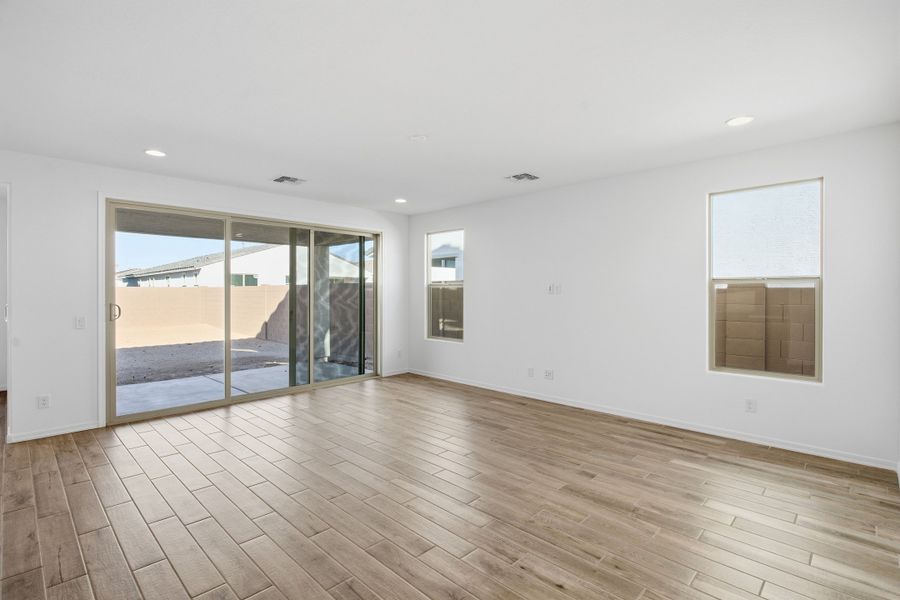 Representative unfurnished interior of a home built from the Legacy by Taylor Morrison in Artisan at Asante, Surprise (Image 14).