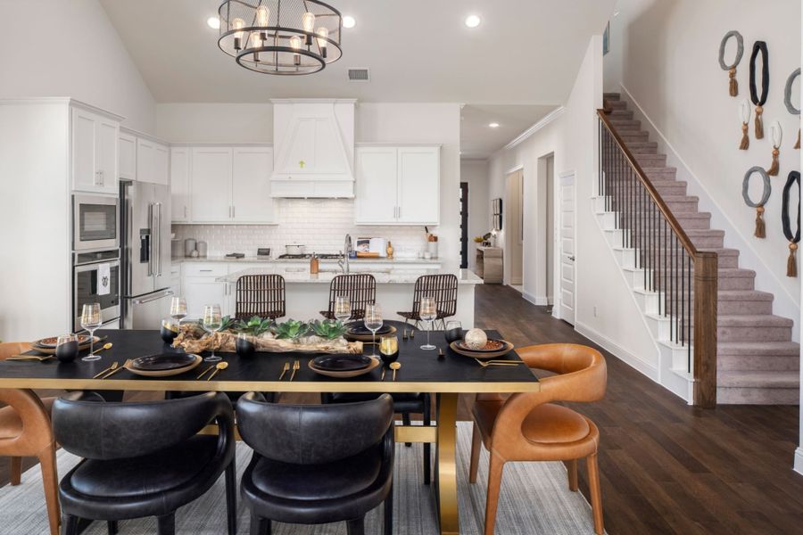 Representative furnished interior of a home built from the The Trinity Executive by UnionMain Homes in Lake Breeze, Lavon (Image 33).