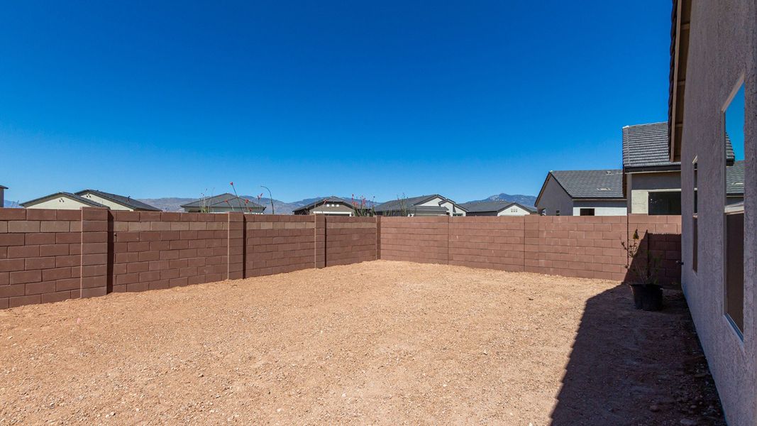 Exterior details and patio area of a home in Blackhawk, Tucson (Image 3).
