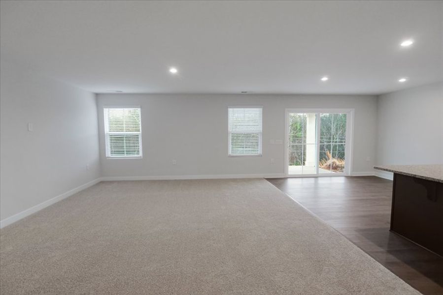 Spacious, unfurnished interior of a new home in Everly, Spartanburg (Image 20).