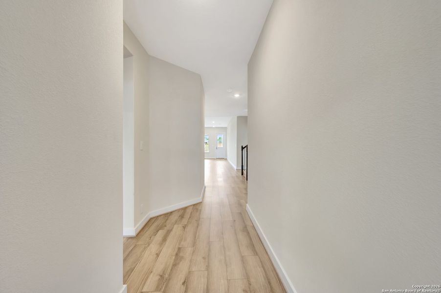 Spacious, unfurnished interior of a new home in , New Braunfels (Image 15).