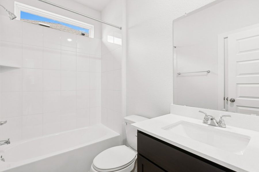 Furnished interior view inside a new home in Mayfair, New Braunfels (Image 11).