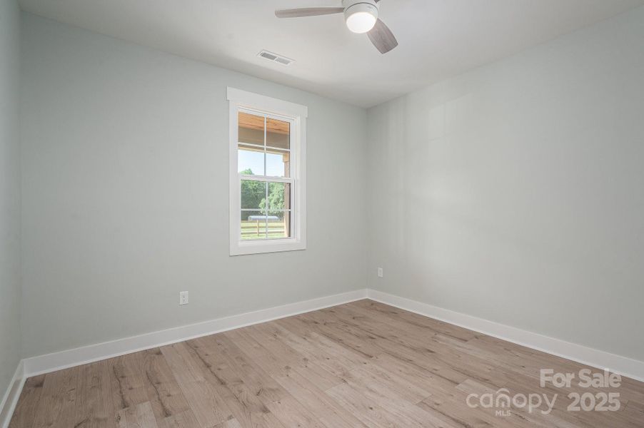 Spacious, unfurnished interior of a new home in , Maiden (Image 33).