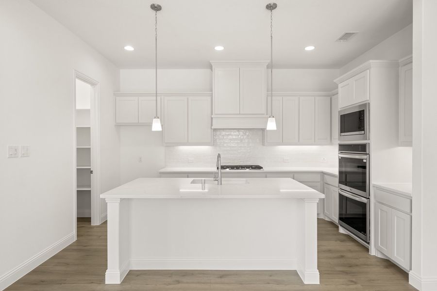 Furnished interior view inside a new home in Oak Ridge Park, Corinth (Image 6).
