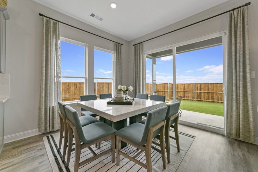Representative furnished interior of a home built from the Duets D417 by Landon Homes in Lexington Frisco, Frisco (Image 28).