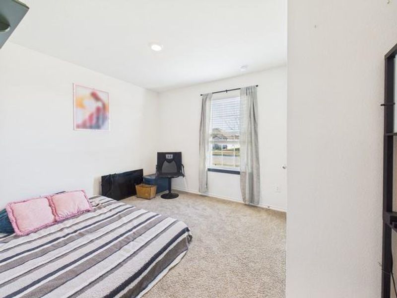 Furnished interior view inside a new home in Corsicana Commons, Corsicana (Image 12).