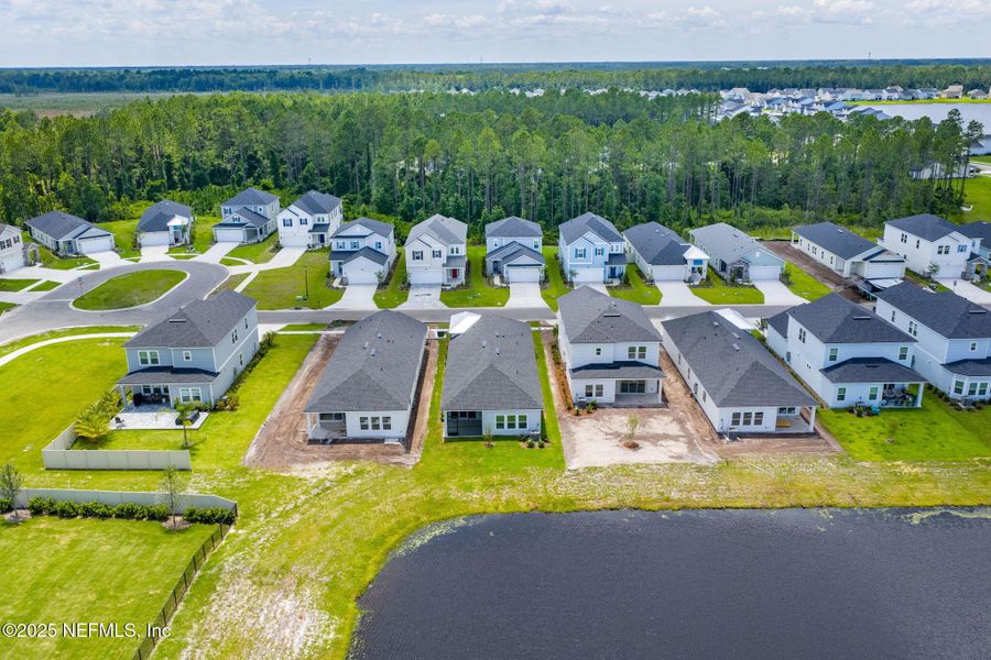 Image 52 of a home in Beacon Lake.
