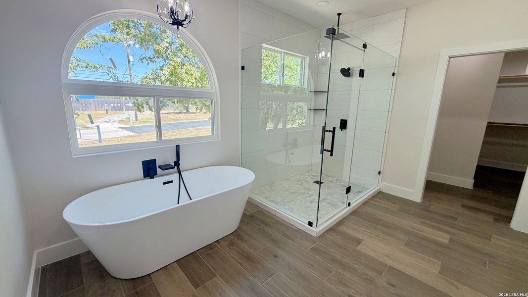 Furnished interior view inside a new home in , Bulverde (Image 15).
