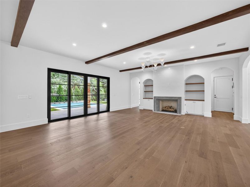 Spacious, unfurnished interior of a new home in , Austin (Image 21).