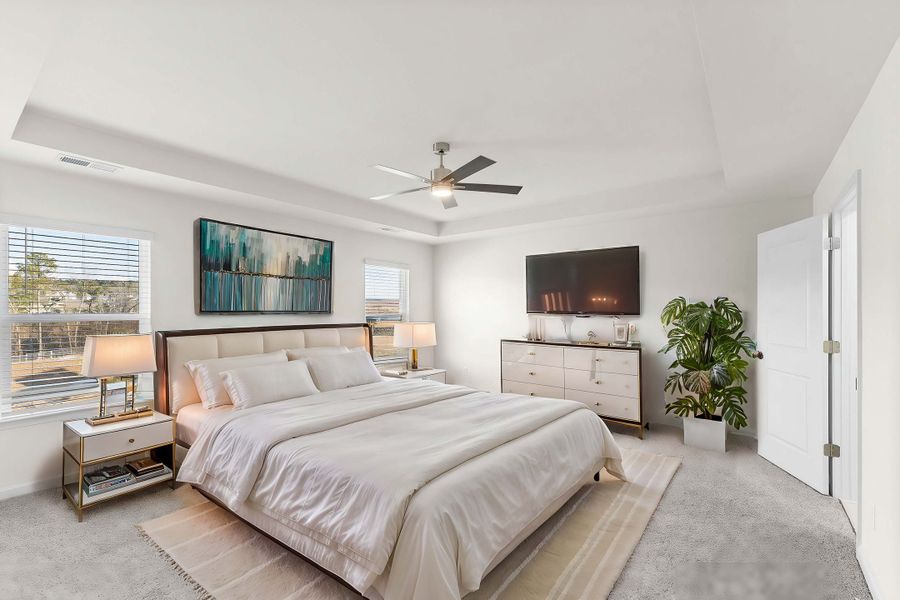 Representative furnished interior of a home built from the Saluda by Veranda Homes in Heritage Bay, Sumter (Image 11).