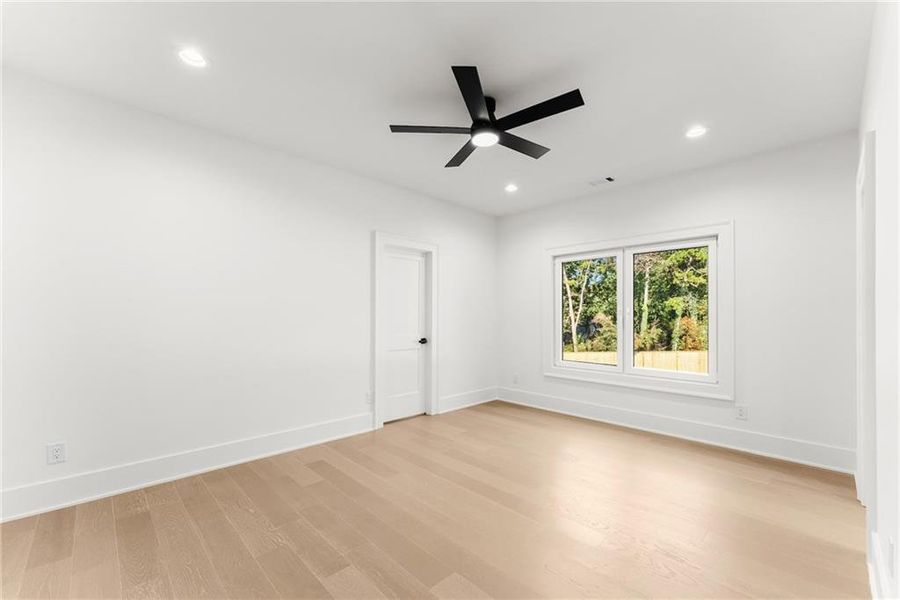 Spacious, unfurnished interior of a new home in , Hoschton (Image 60).