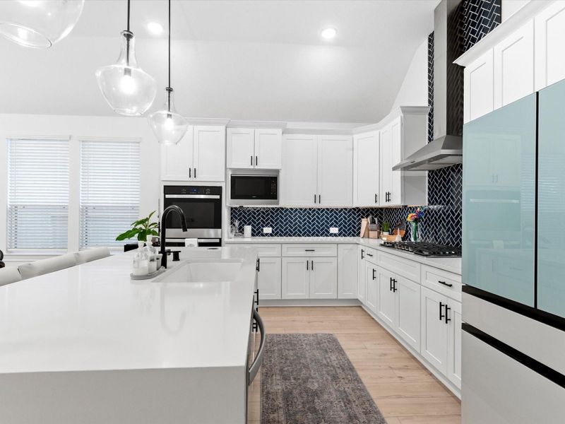 Furnished interior view inside a new home in Ellerden, Tomball (Image 13).