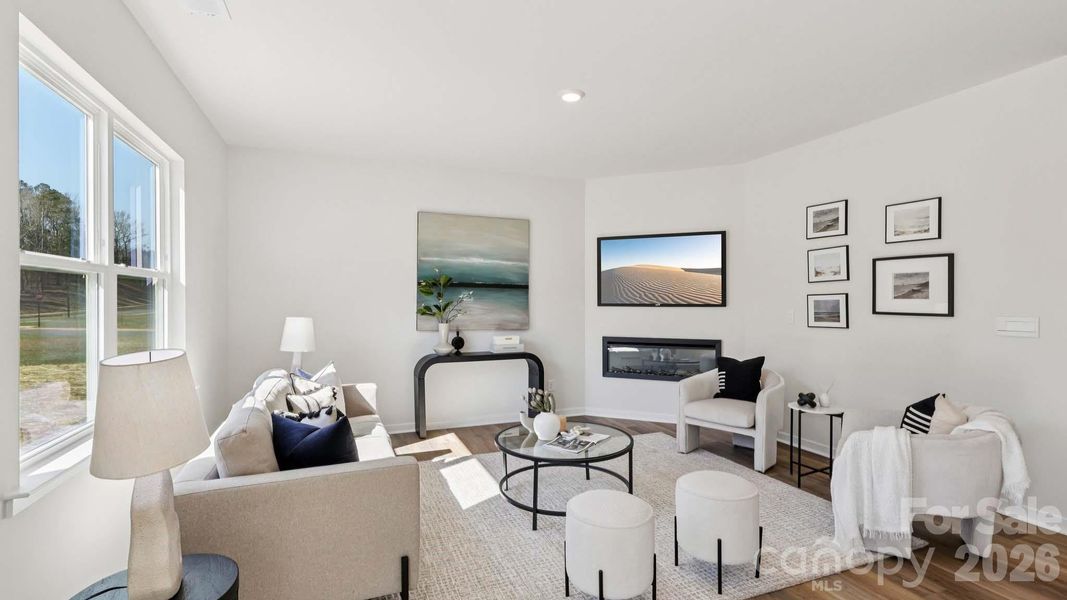 Furnished interior view inside a new home in Stanton, Richburg (Image 10).
