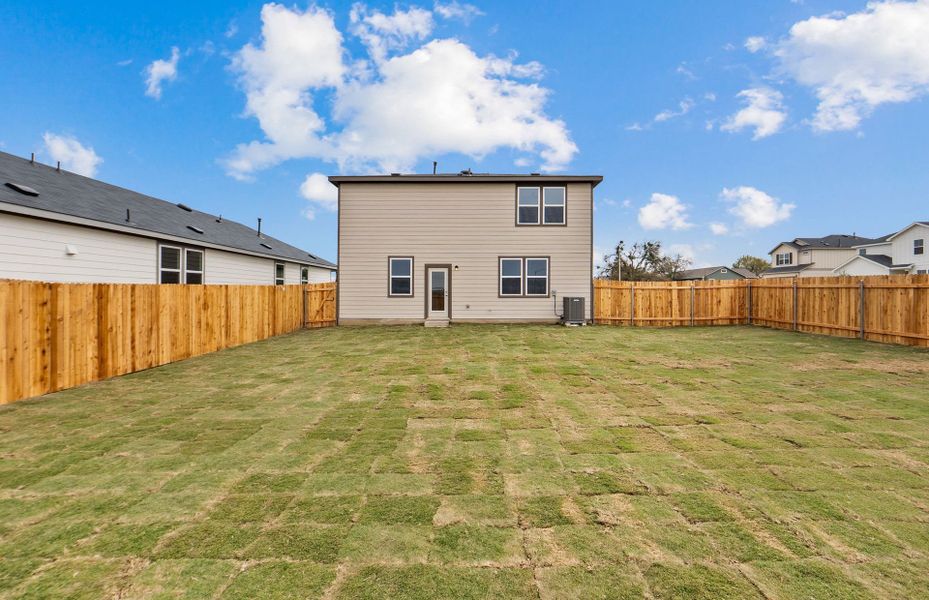 Exterior details and patio area of a home in Larson Crossing, Elgin (Image 4).
