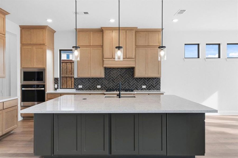 DAL_Hillside Village_Claude_1312 Waterford Drive (12)