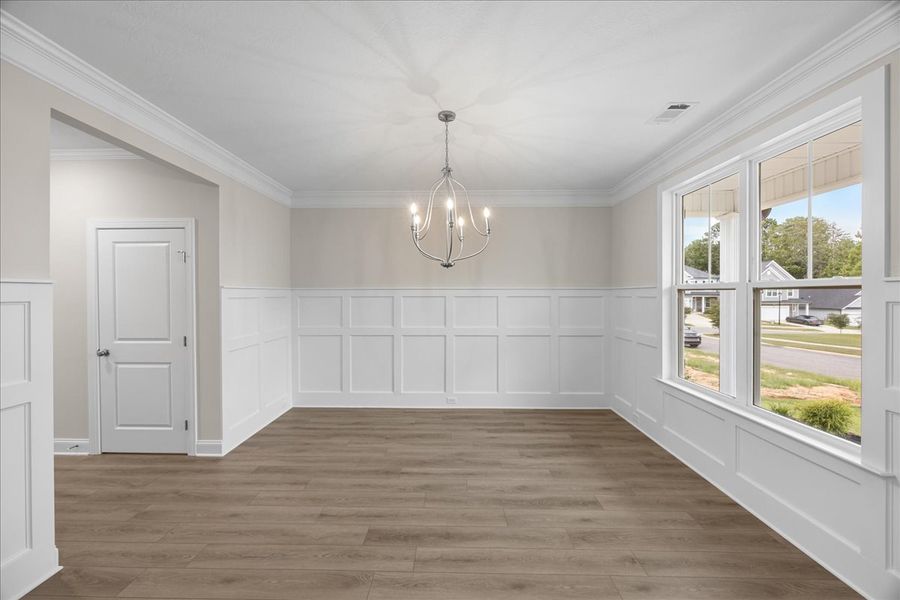 Spacious, unfurnished interior of a new home in Windsor, North Augusta (Image 16).