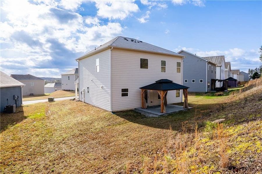 Exterior details and patio area of a home in , Dalton (Image 29).