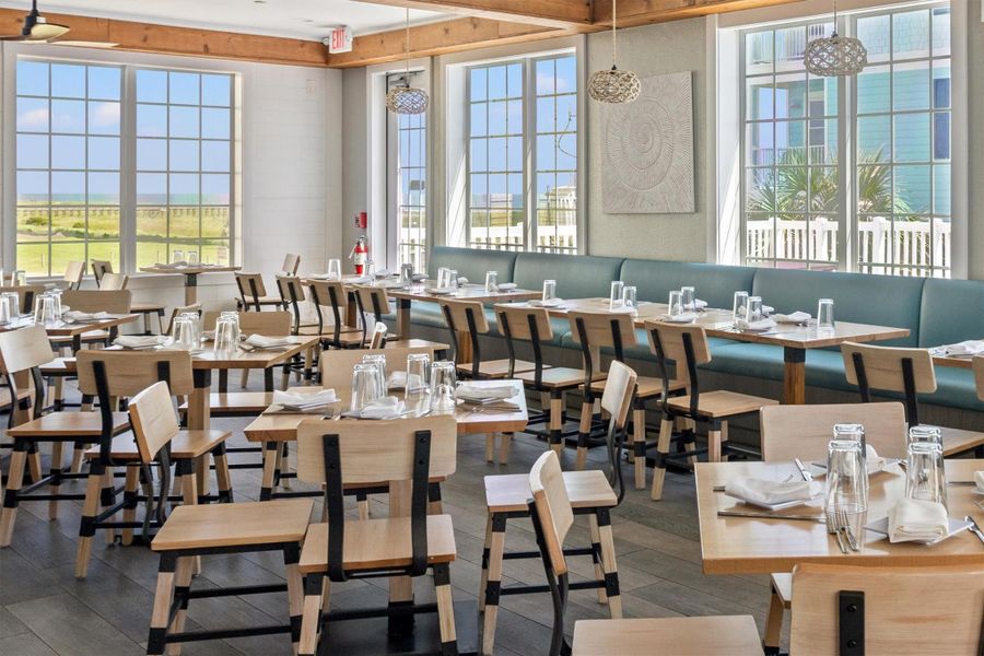 Grab a quick bite while soaking in the beach club atmosphere. The restaurant here is sure to impress with its delicious offerings.