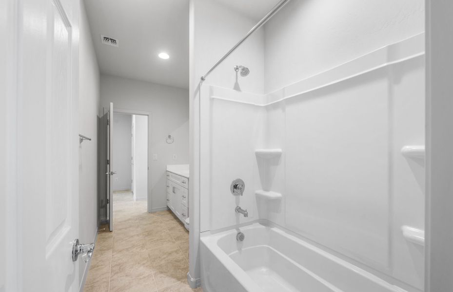 Image 25 of a home in Hayden Estates.