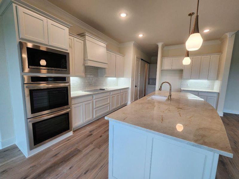 Furnished interior view inside a new home in Rocky Top, Krum (Image 8).