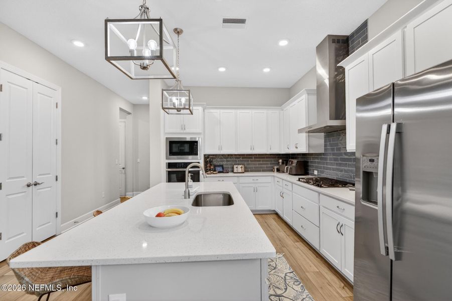 Furnished interior view inside a new home in , Ponte Vedra (Image 16).