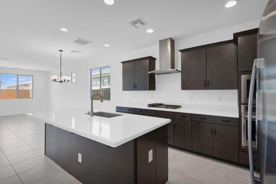 Representative furnished interior of a home built from the Winsor by Taylor Morrison in Stonehaven Discovery Collection, Glendale (Image 11).