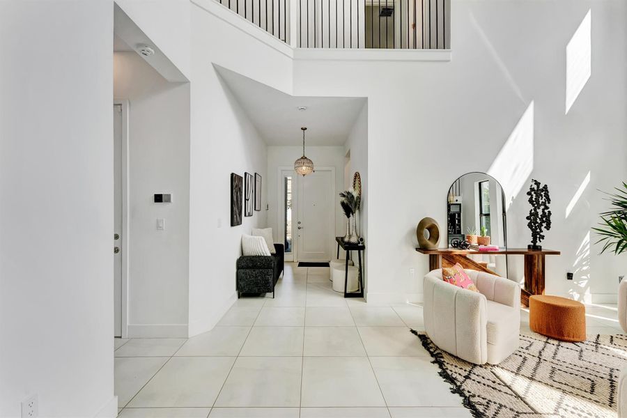 Furnished interior view inside a new home in , Boca Raton (Image 9).