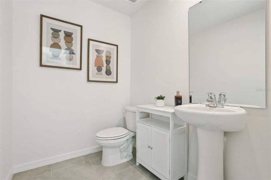 Furnished interior view inside a new home in Sherman Oaks, Brooksville (Image 11). Furnished interior view inside a new home in Sherman Oaks, Brooksville (Image 11).